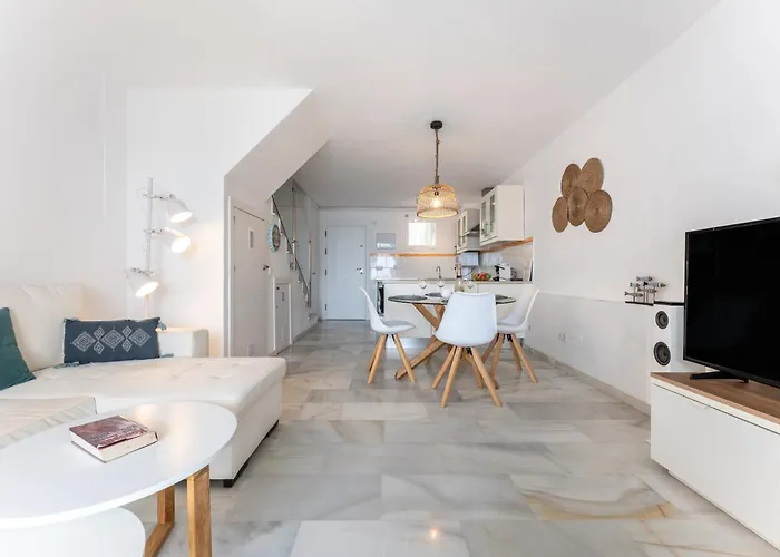 Sea Front House Micaela I *