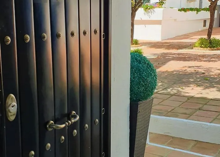 Sea Front House Micaela I * Marbella