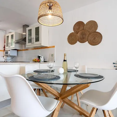 Apartment Sea Front House Micaela I